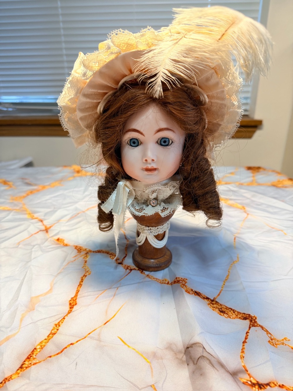 Doll Head porcelian vintage
